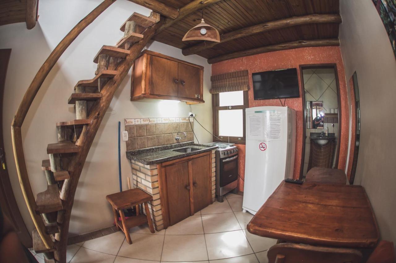Pé Na Areia Inn 2*