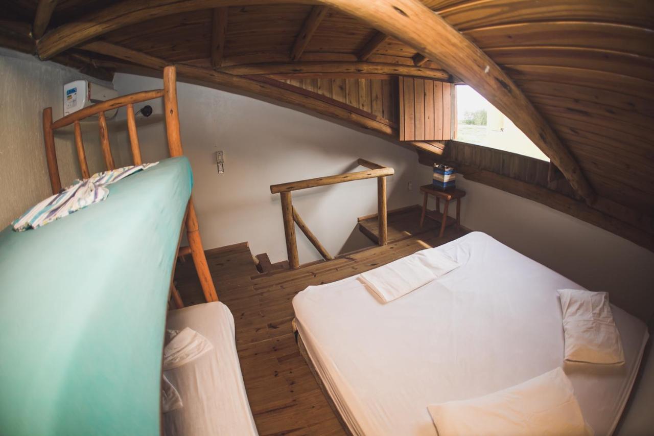 Pé Na Areia Inn 2*